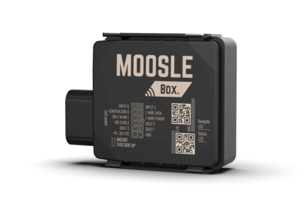 Picture of one of our Moosle Aurora line trackers without connecting cable.